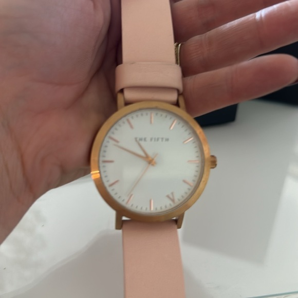 NWT THE FIFTH Rose Gold and Pink band Watch - Picture 4 of 5